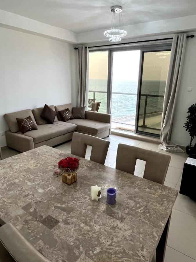 2 Bedroom Incredible Ocean Vew Apartment Rász el-Haima Kültér fotó