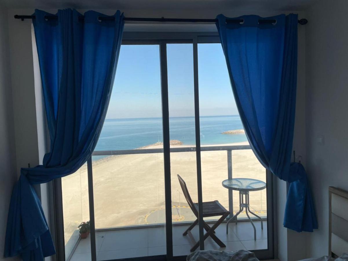 2 Bedroom Incredible Ocean Vew Apartment Rász el-Haima Kültér fotó