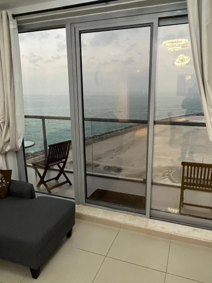2 Bedroom Incredible Ocean Vew Apartment Rász el-Haima Kültér fotó